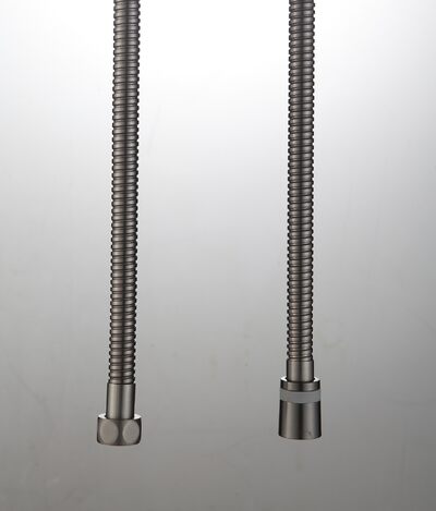 R402.15.09 Шланг для душа 1.5м RAGLO (графит)