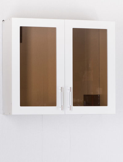 Шкаф для посуды 80 белый металлик (со стеклом) фасад МДФ SANTREK HOME
