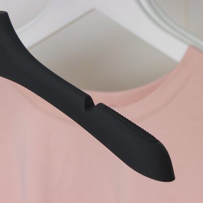 Вешалка-плечики для одежды, размер 40-42, покрытие soft-touch, цвет чёрный 2757165