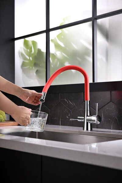 LM3075C-Red Comfort Смеситель для кухни, с гибким изливом, с подключением к фильтру питьевой воды, хром/красный LEMARK