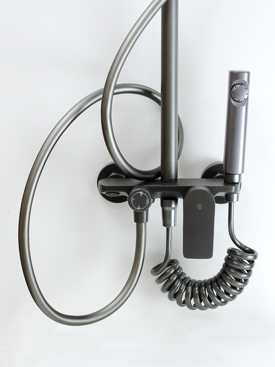 Душевая система SANTREK AQUA-1245 PRESTIGE (SAP-1245)  шар. d-35 с верхним душем, смесителем, гигиен лейкой (оруж сталь)