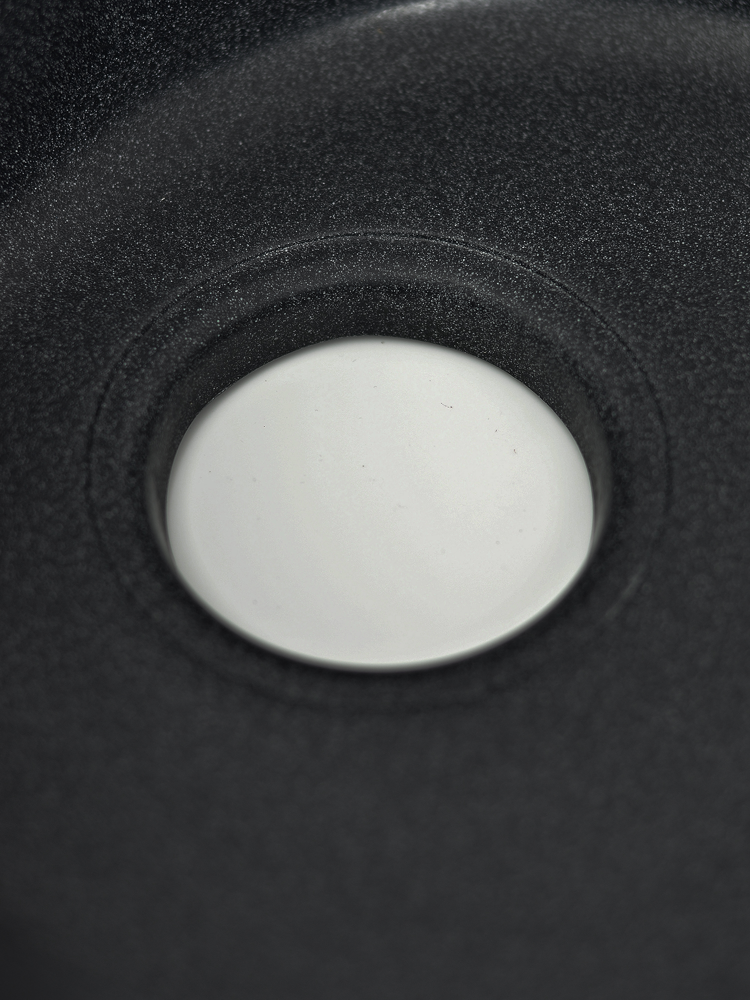 Мойка SANTREK AQUA PRO ROUND SA-R450 D=443 мм, круглая (черный-308) (+сифон)