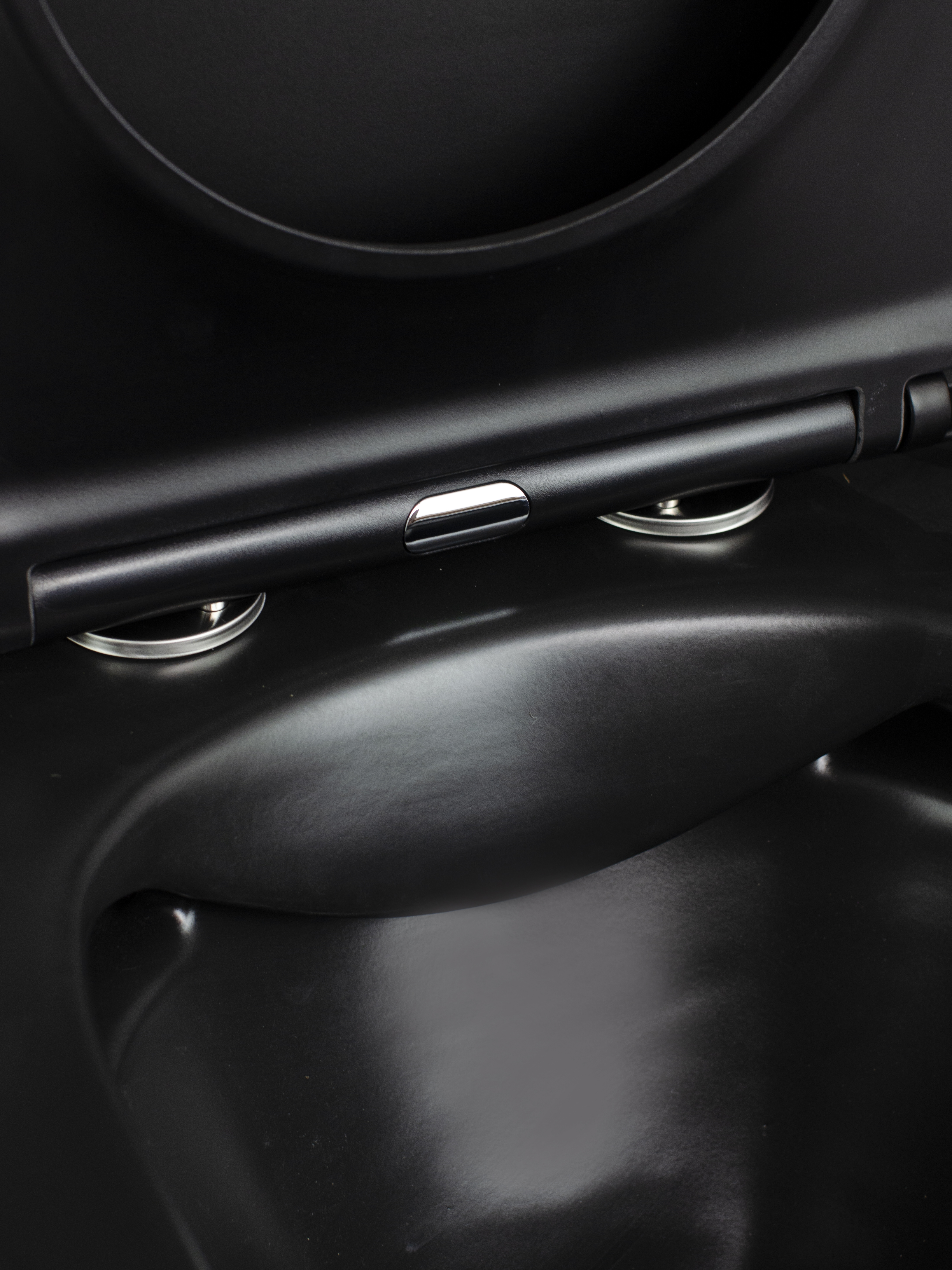 Унитаз-компакт безободковый HOLLER WEST MB (620*360*820мм, сиденье дюропласт с микролифтом, арматура 2-х режимная)  (2 места) черный матовый