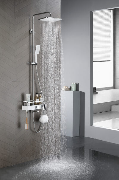 LM7013C Tropic Смеситель для ванны с верхней душевой лейкой "Тропический дождь", с поворотным изливом, белый/хром LEMARK	